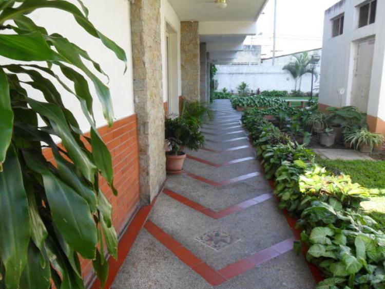 Foto Apartamento en Venta en Maracay, Aragua - BsF 420.000 - APV21512 - BienesOnLine