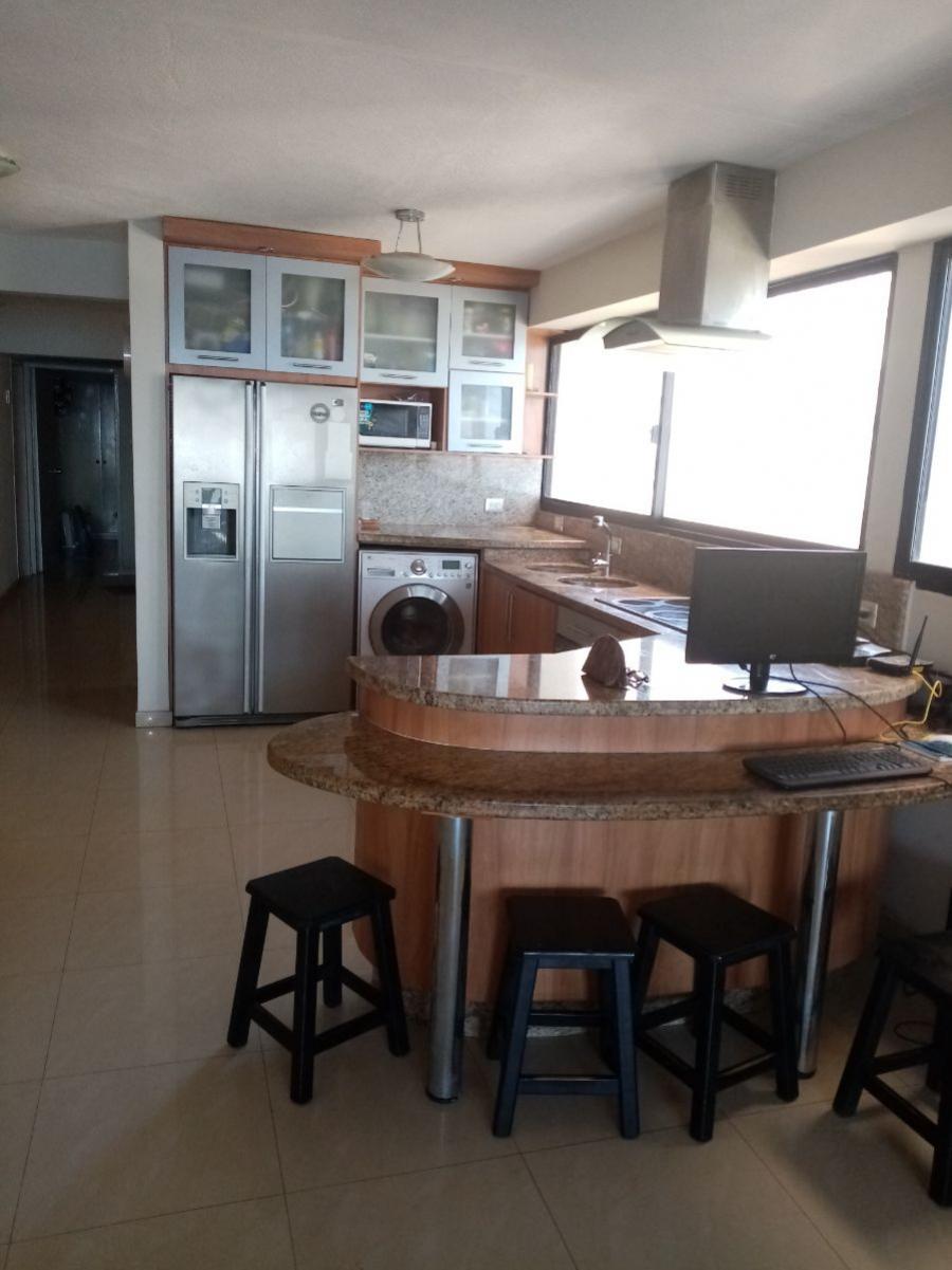 Foto Apartamento en Venta en Caraballeda, Tanaguarena, Vargas - U$D 55.000 - APV153664 - BienesOnLine