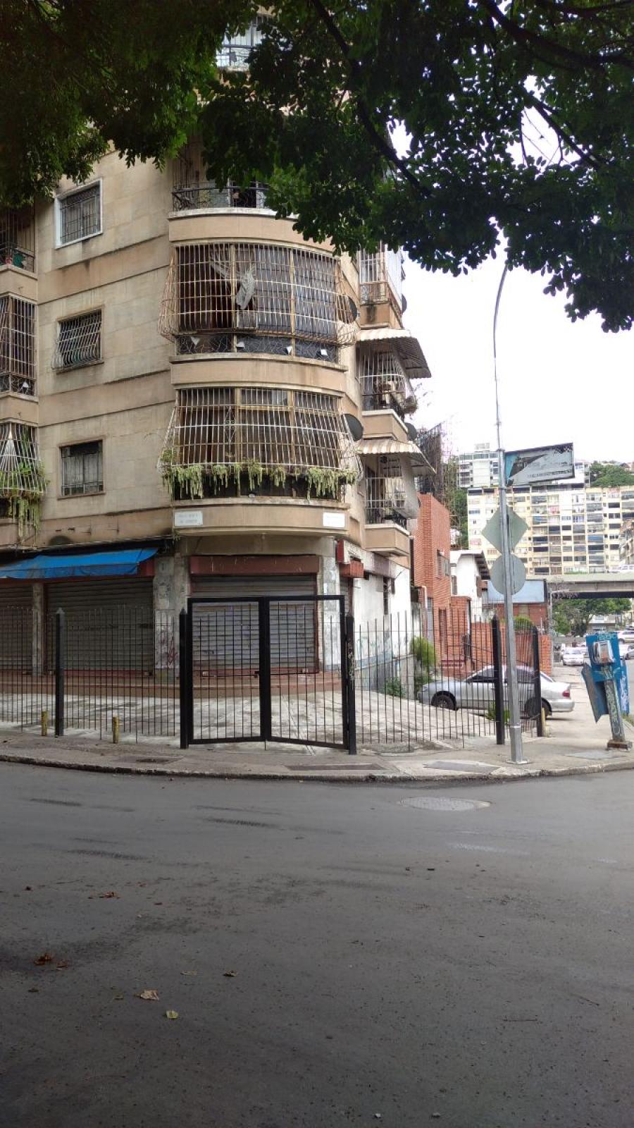 Foto Apartamento en Venta en Caracas, Distrito Federal - U$D 22.000 - APV155295 - BienesOnLine