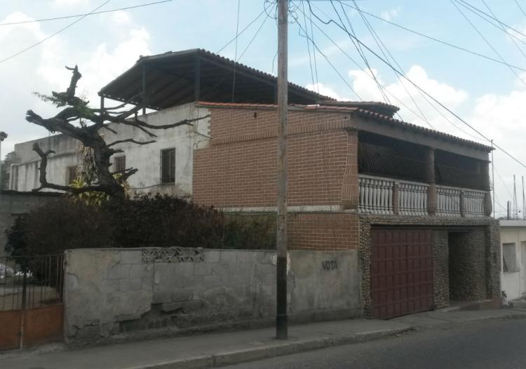 Foto Casa en Venta en Barquisimeto, Lara - BsF 4.700.000 - CAV64611 - BienesOnLine