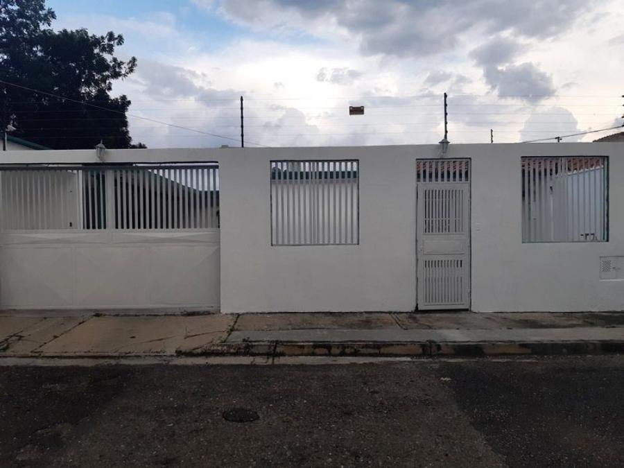 Foto Casa en Venta en la esmeralda, Carabobo - U$D 30.000 - CAV154053 - BienesOnLine