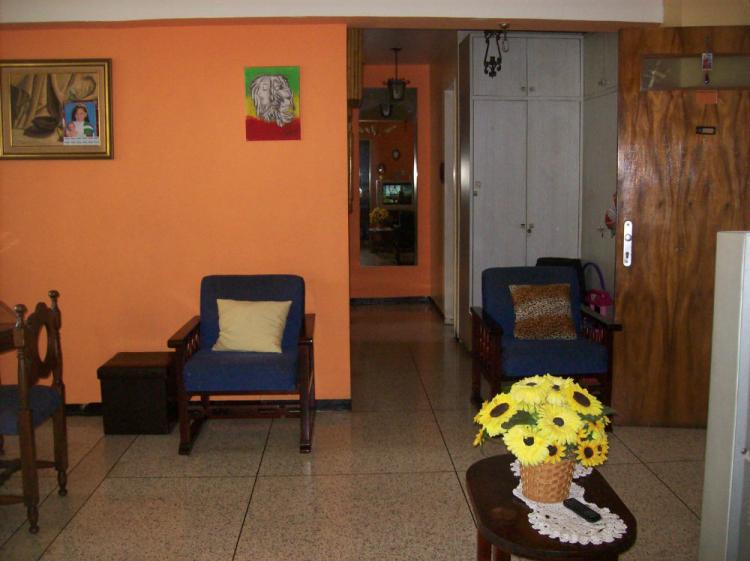 Foto Apartamento en Venta en Parroquia La Candelaria, Candelaria, Distrito Federal - BsF 16.000.000 - APV65105 - BienesOnLine