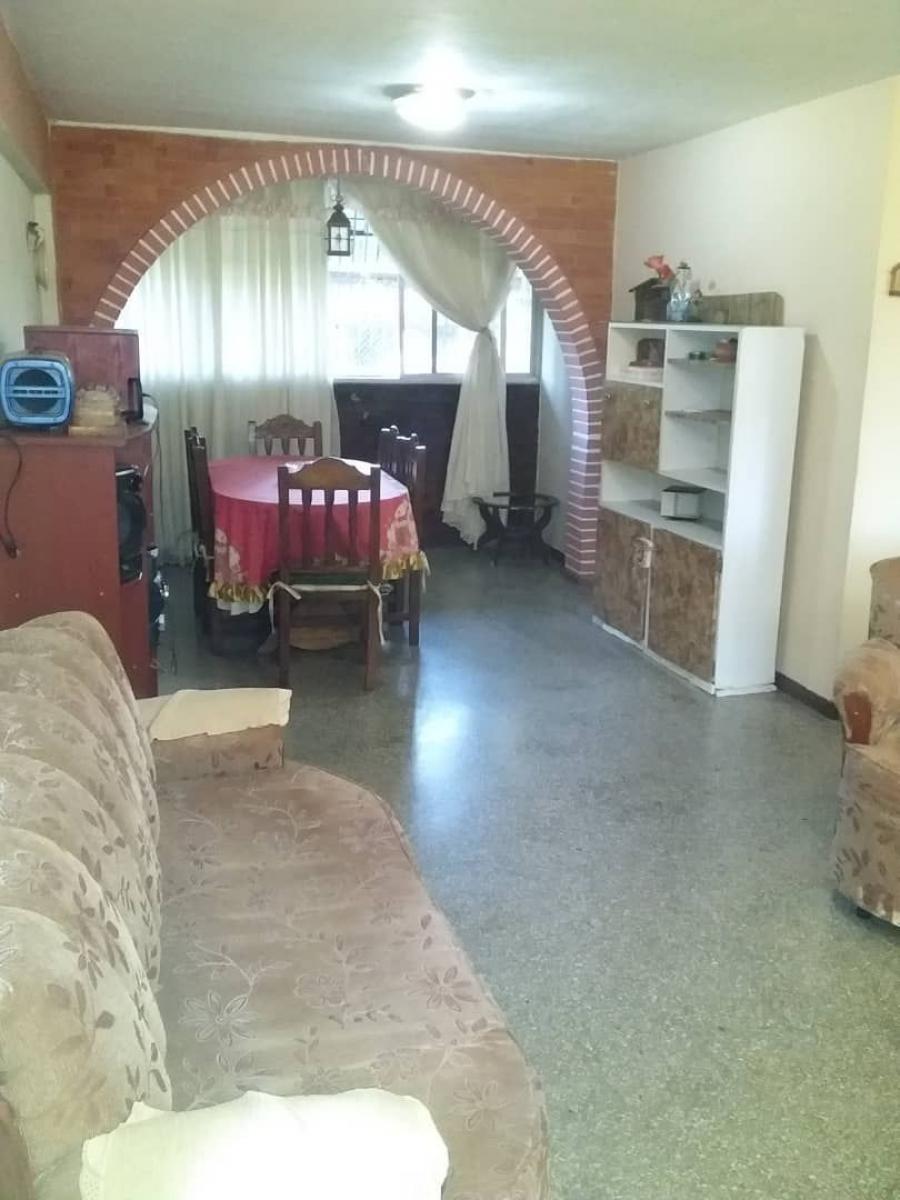 Foto Apartamento en Venta en CAA DE AZUCAR, Maracay, Aragua - U$D 12.000 - APV206777 - BienesOnLine