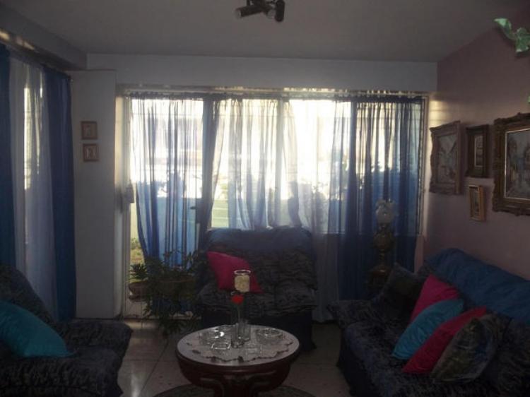 Foto Apartamento en Venta en centro, Barquisimeto, Lara - BsF 1.690 - APV51134 - BienesOnLine