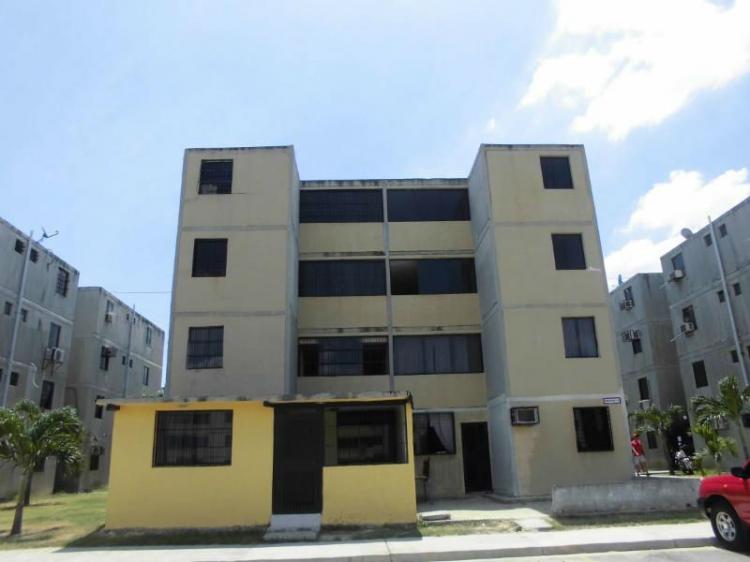 Foto Apartamento en Venta en Los Guayos, Carabobo - BsF 3.500.000 - APV61341 - BienesOnLine
