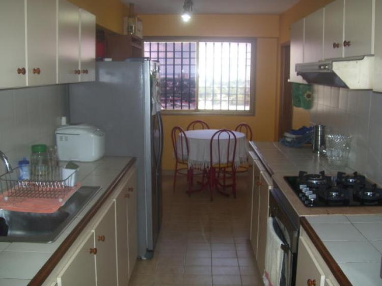 Foto Apartamento en Venta en juana de avila, Maracaibo, Zulia - BsF 700.000 - APV30787 - BienesOnLine