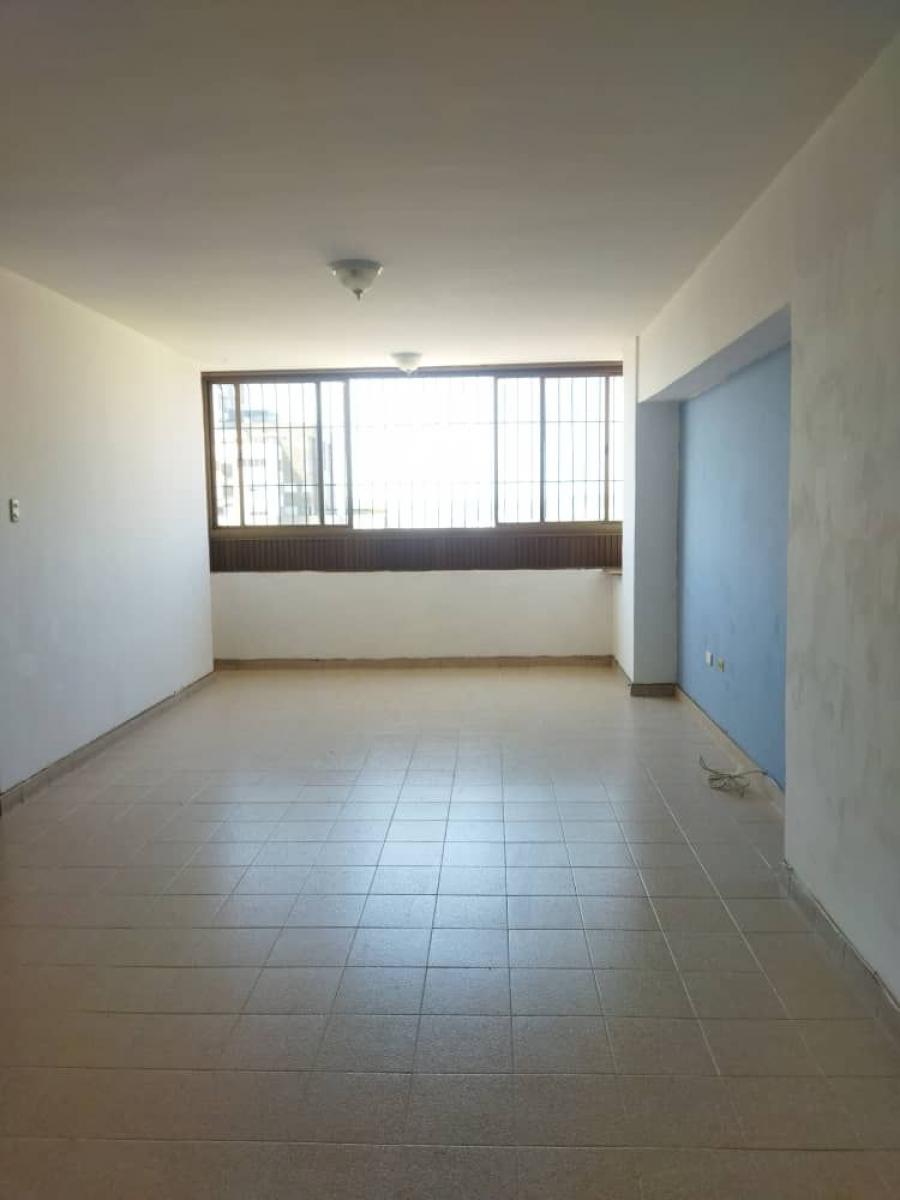 Foto Apartamento en Venta en Irribaren, Barquisimeto, Lara - U$D 24.000 - APV180701 - BienesOnLine