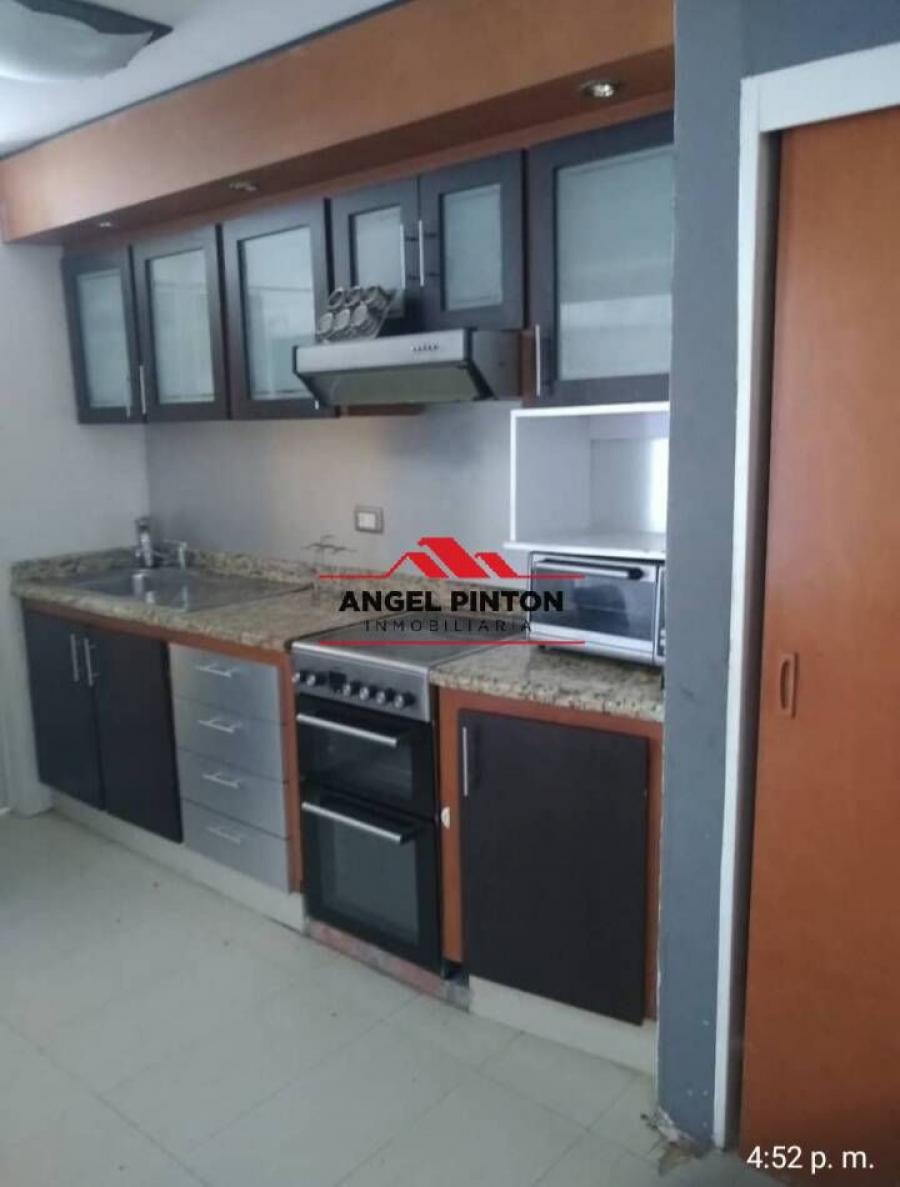 Foto Apartamento en Venta en Isla Dorada, Maracaibo, Zulia - U$D 9.500 - APV172294 - BienesOnLine