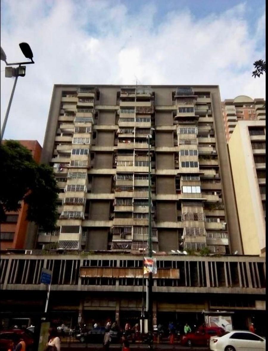 Foto Apartamento en Venta en la Candelaria, Caracas. Distrito Capital, Distrito Federal - U$D 25.000 - APV203797 - BienesOnLine