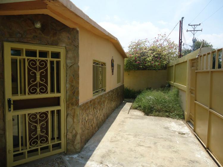 Home in Metric Way