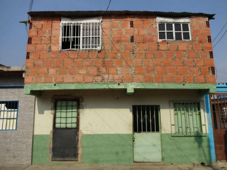 Foto Casa en Venta en El Castao, via Zuata, sector 
