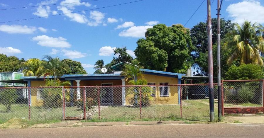 Foto Casa en Venta en Sector Bicentenario, Anaco, Anzotegui - U$D 5.500 - CAV209447 - BienesOnLine