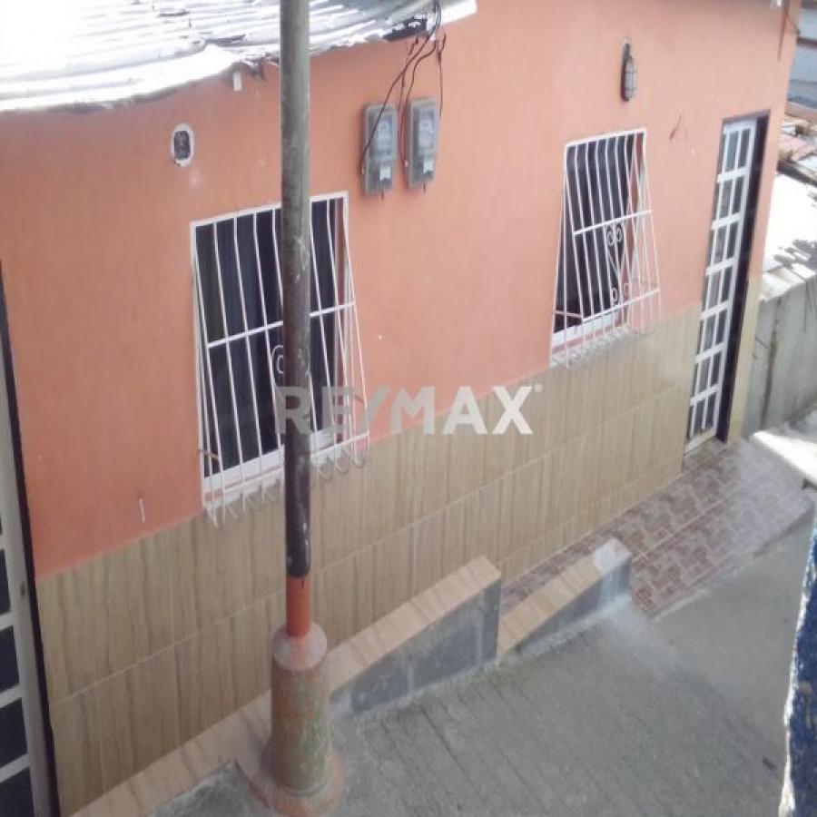 Foto Casa en Venta en Carrizal, Miranda - U$D 49.500 - CAV152971 - BienesOnLine