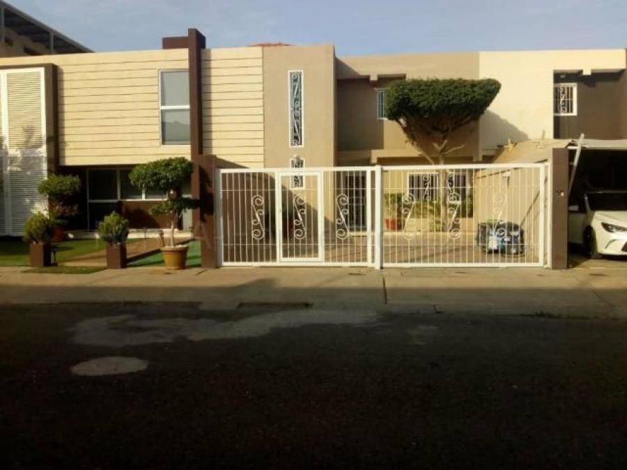 Foto Casa en Venta en Maracaibo, Zulia - U$D 37.000 - CAV125350 - BienesOnLine