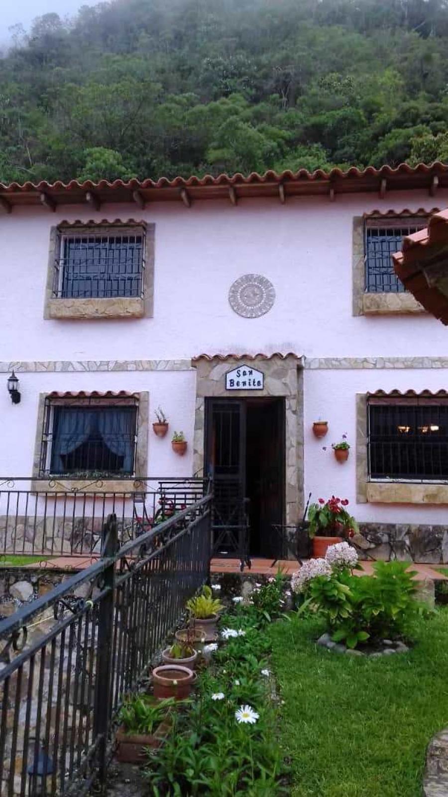 Foto Casa en Venta en Condominio Altos de Las Delicias, en la comunidad , Trujillo - U$D 35.000 - CAV151013 - BienesOnLine