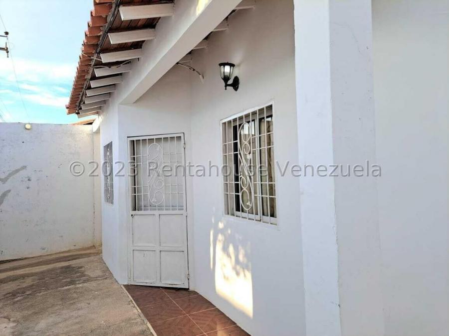 Foto Casa en Venta en Coro, Falcn - U$D 8.500 - CAV195001 - BienesOnLine