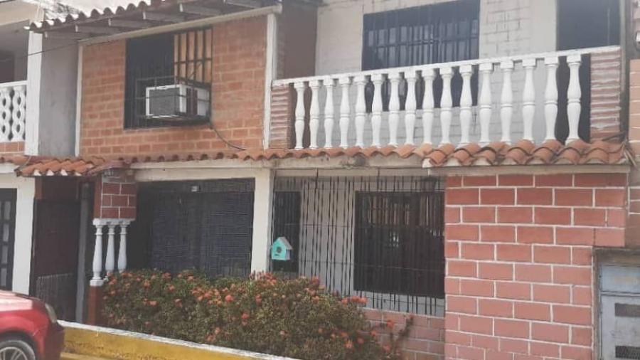 Foto Casa en Venta en Zamora, EL INGENIO, GUATIRE, Miranda - U$D 19.000 - CAV195903 - BienesOnLine