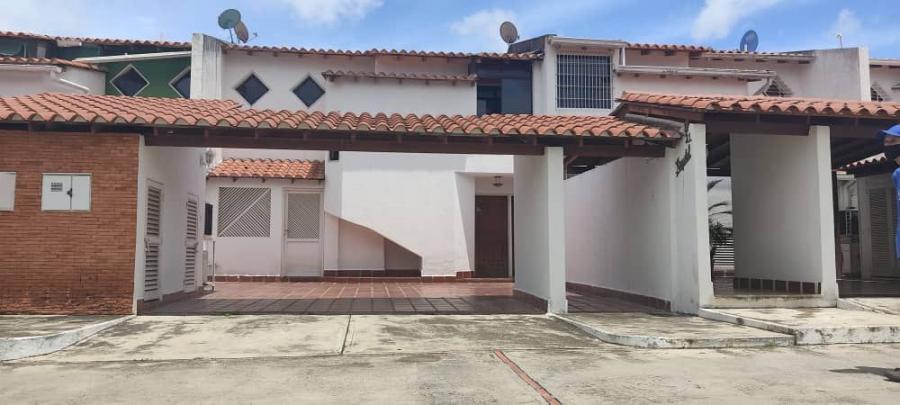 Foto Casa en Venta en Crsitobal Rojas, Valles del Tuy, Miranda - U$D 45 - CAV156349 - BienesOnLine