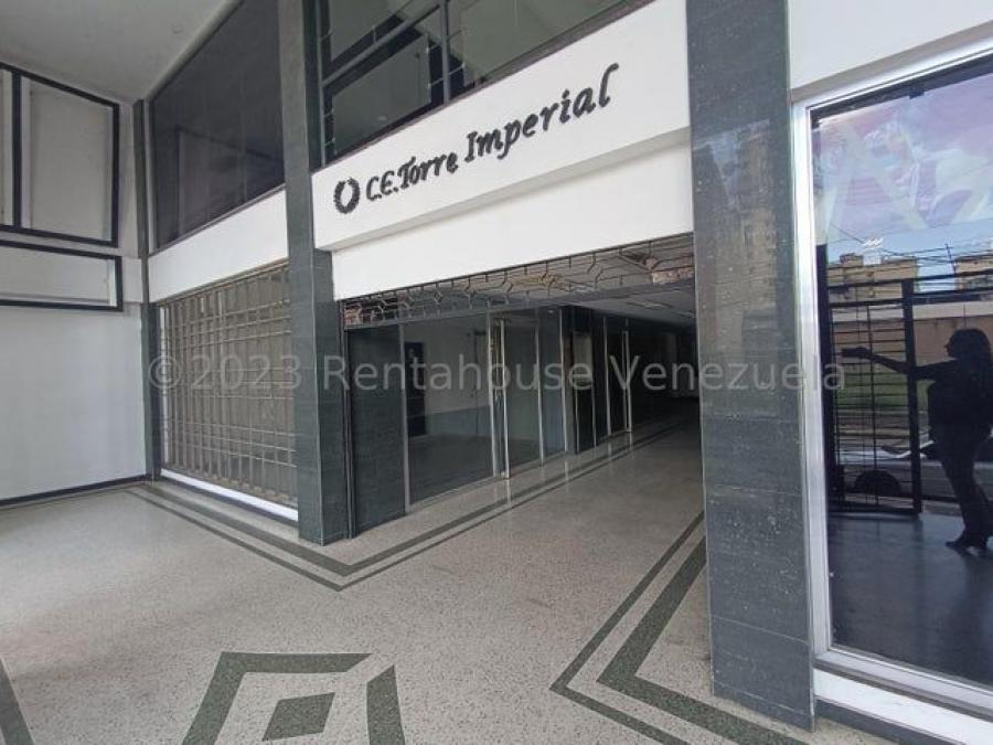 Foto Local en Venta en Zona Centro, Maracay, Aragua - U$D 13.000 - LOV213800 - BienesOnLine