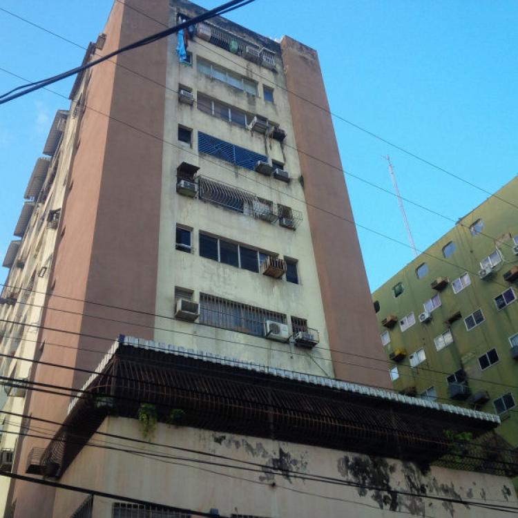 Foto Apartamento en Venta en El Centro, Maracay, Aragua - BsF 140.000.000 - APV97643 - BienesOnLine