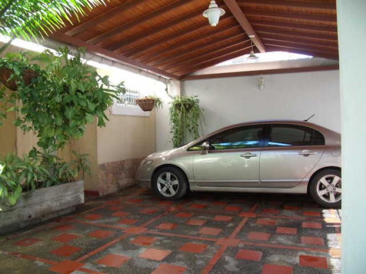 Foto Casa en Venta en Barquisimeto, Lara - BsF 2.800.000 - CAV44533 - BienesOnLine