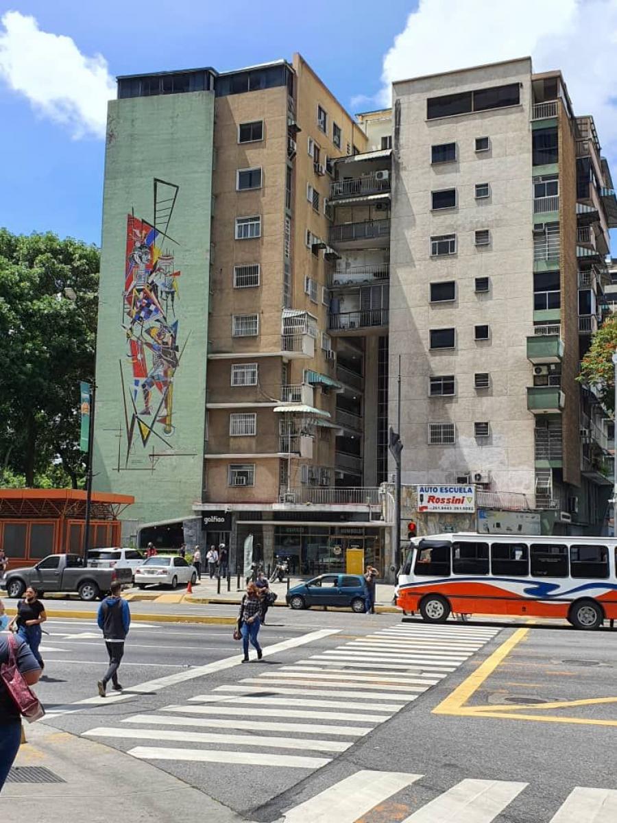 Foto Apartamento en Venta en altamira chacao av francisco de miranda altamira c, Miranda - U$D 125.000 - APV210477 - BienesOnLine