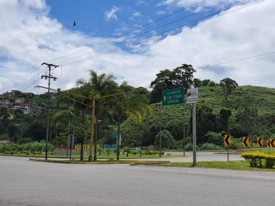 Foto Terreno en Venta en Los Teques, Miranda - U$D 60.000 - TEV214327 - BienesOnLine