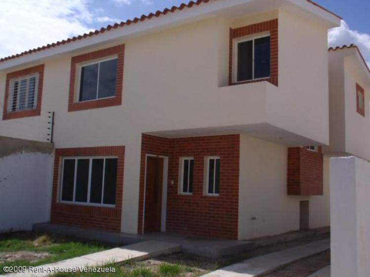 Foto Casa en Venta en Maracay, Aragua - BsF 1.100.000 - CAV21900 - BienesOnLine