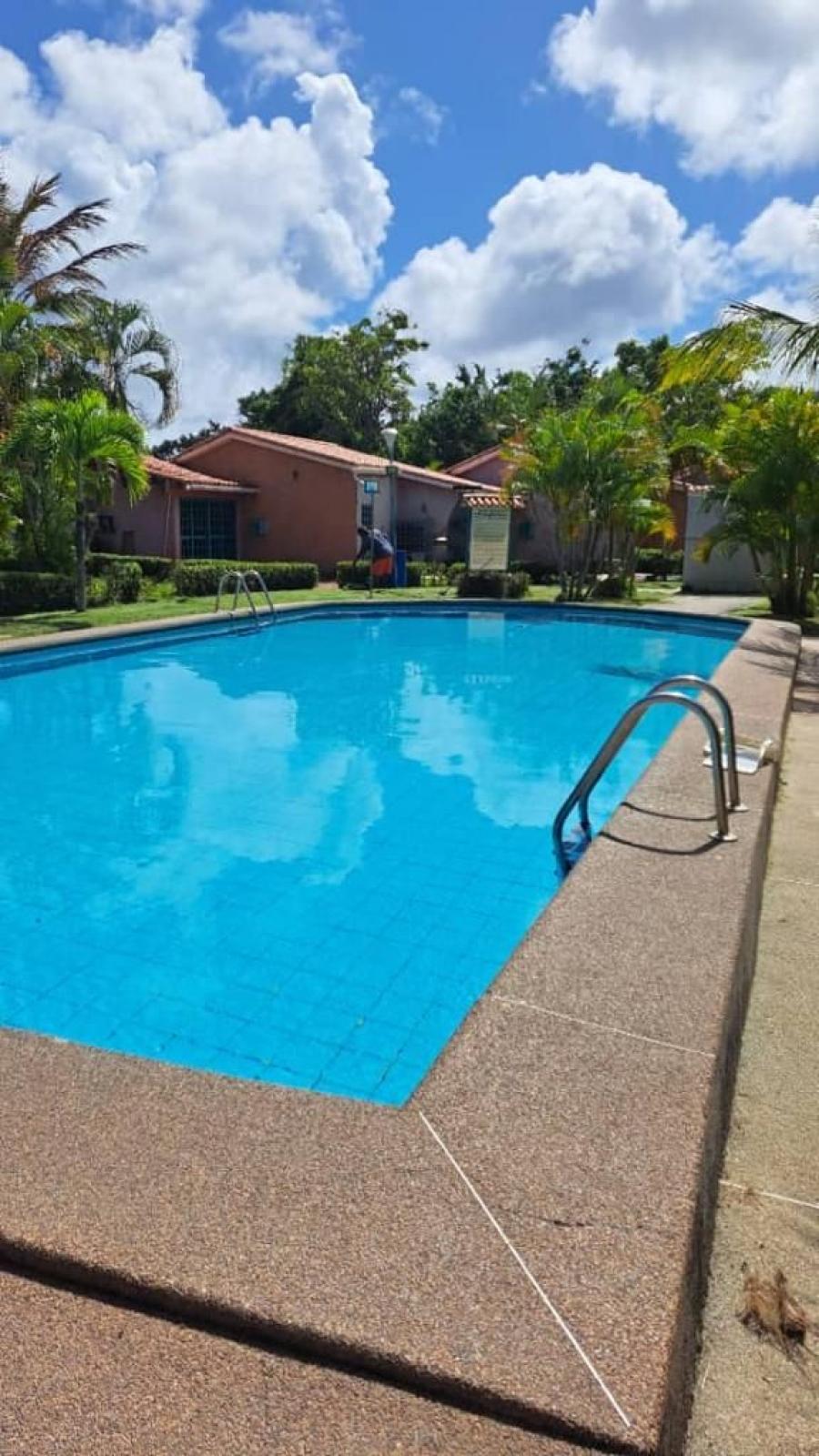 Foto Casa en Venta en Higuerote, Miranda - U$D 10.000 - CAV209227 - BienesOnLine