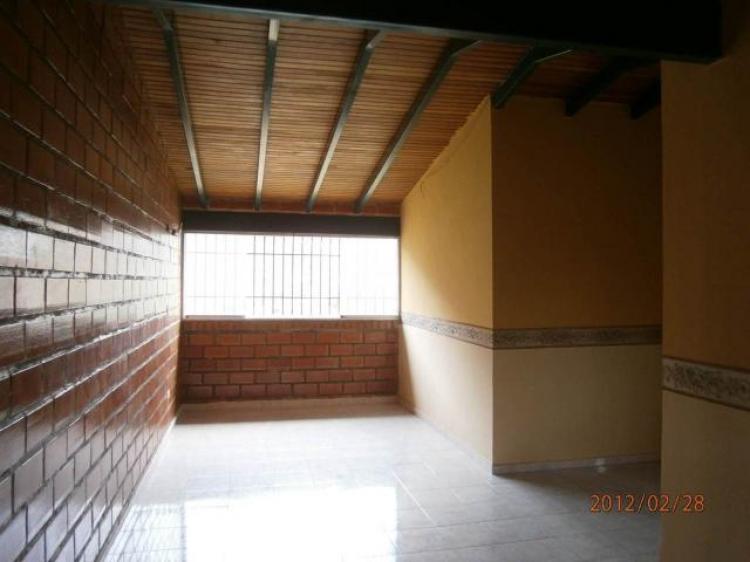 Foto Apartamento en Venta en Turmero, Turmero, Aragua - BsF 475.000 - APV35104 - BienesOnLine