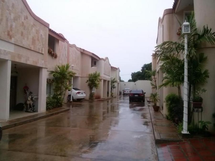 Foto Casa en Venta en Maracaibo, Zulia - U$D 65.000 - CAV131106 - BienesOnLine
