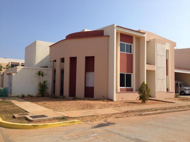 Foto Casa en Venta en Maracaibo, Zulia - BsF 16.000.000 - CAV52472 - BienesOnLine