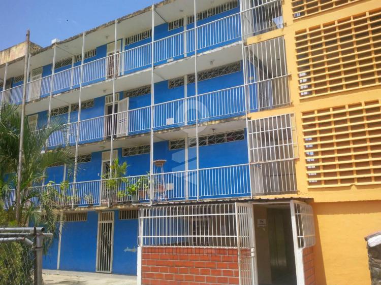 Foto Apartamento en Venta en Guarenas, Guarenas, Miranda - BsF 1.900.000.000 - APV104843 - BienesOnLine