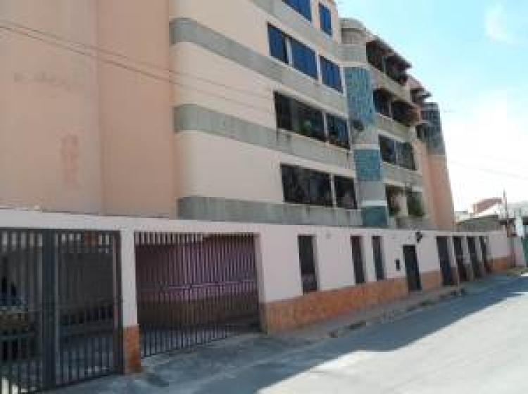 Foto Apartamento en Venta en Maracay, Aragua - BsF 2.000.000 - APV46372 - BienesOnLine